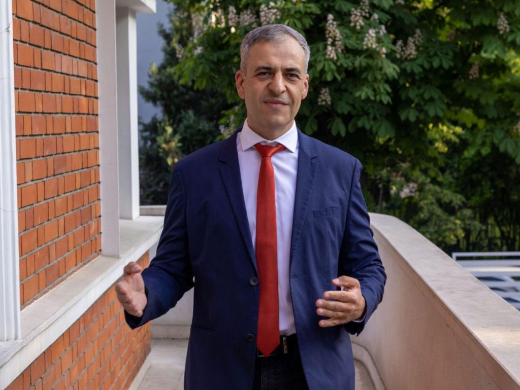 Valentin Bucheru, REMAX Klass, asigură soluții de top pentru hale clasa A în zone industriale de referință