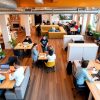 Spațiu de coworking modern în București, 2025.