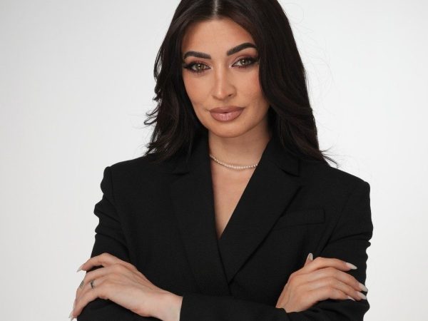 Găsește studio-uri în locații excelente, cu ajutorul Manuelei Halasag de la REMAX Klass
