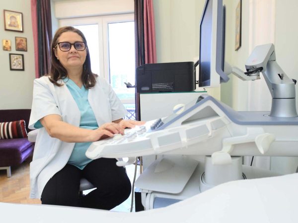 Testul Babeș-Papanicolau sau testul HPV? Care este mai eficient? Răspunsul Dr. Lorena Turculeț